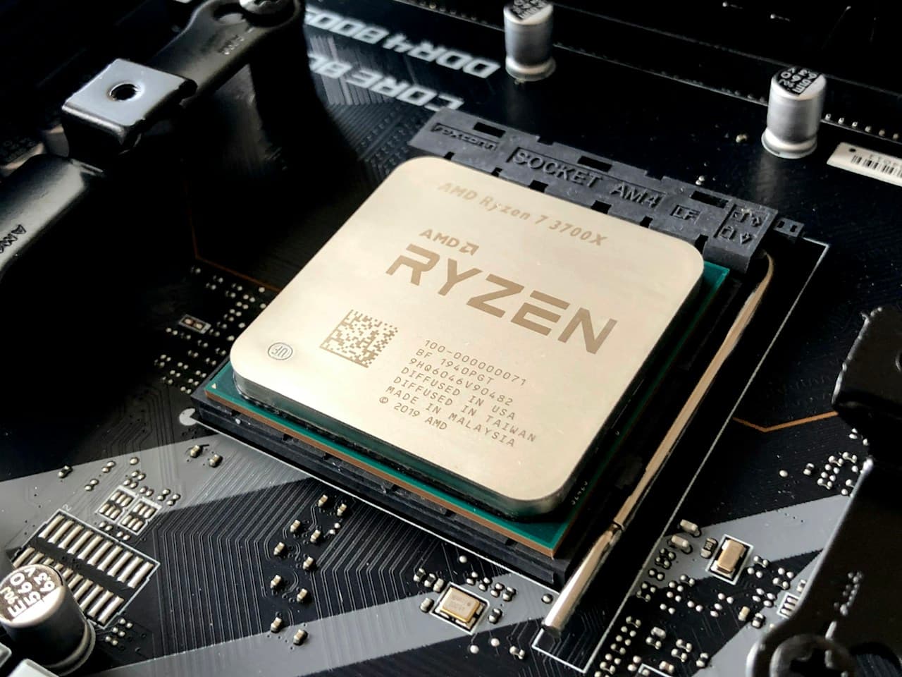 Tutorial Completo: Como Rodar Ollama com Aceleração por GPU em Docker para Ambientes de Produção
